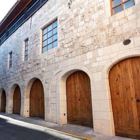 Chambre Orientale Cherazade Maison De L'Eglise 纳博讷 外观 照片