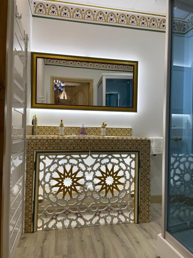 Chambre Orientale Cherazade Maison De L'Eglise 纳博讷 外观 照片